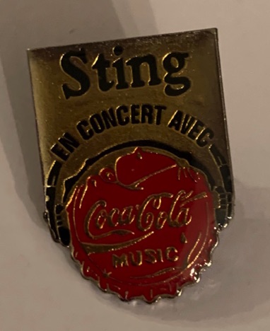 4870-1 € 3,00 coca cola pin Sting.jpeg